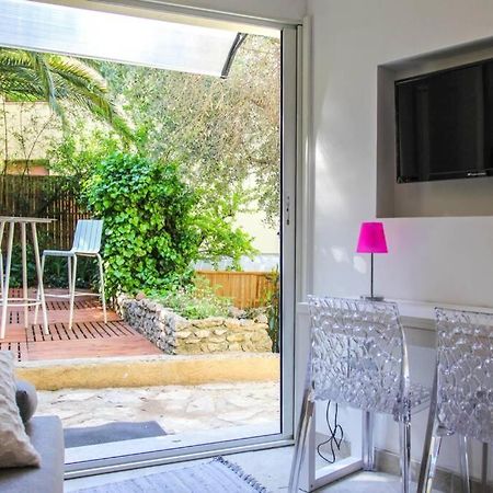 Appartement Lumineux Avec Terrasse Jardin Et Acces Piscine Villefranche-sur-Mer Exteriör bild